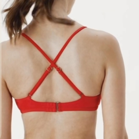 Andie The Valencia Bikini Top Swimsuit Cherry red size Small NWT - Picture 10 of 10